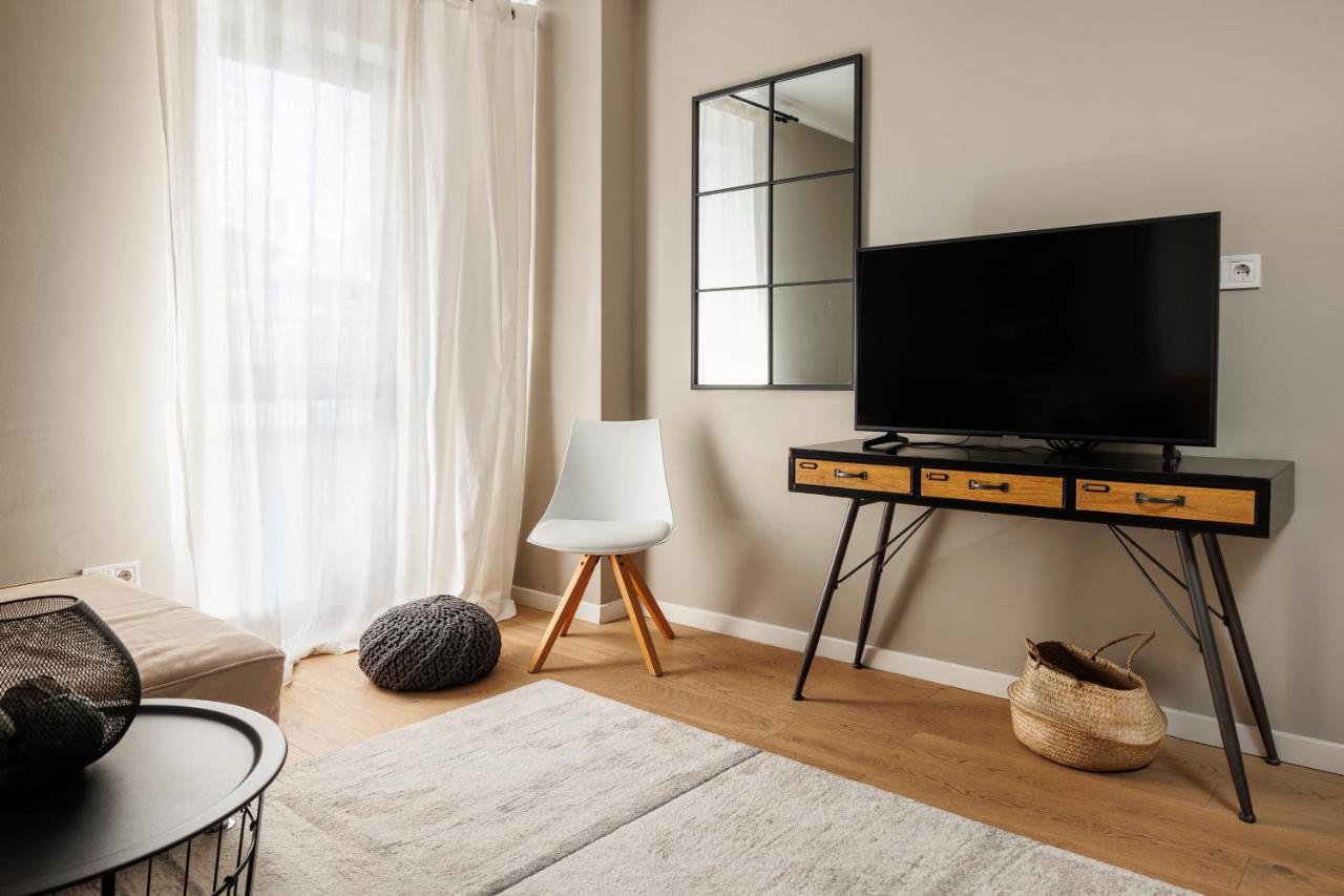 Cosmopolit Apartment *